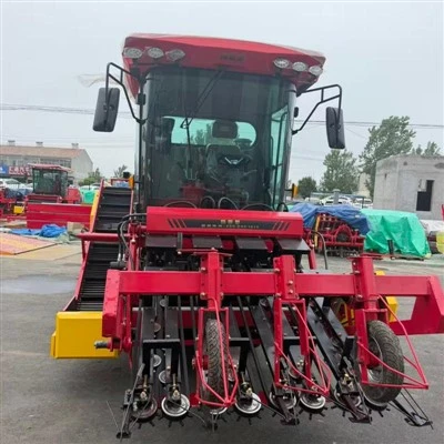 CE Certificate Self Propelled Garlic Harvester Digging Cutting Packing in One Go